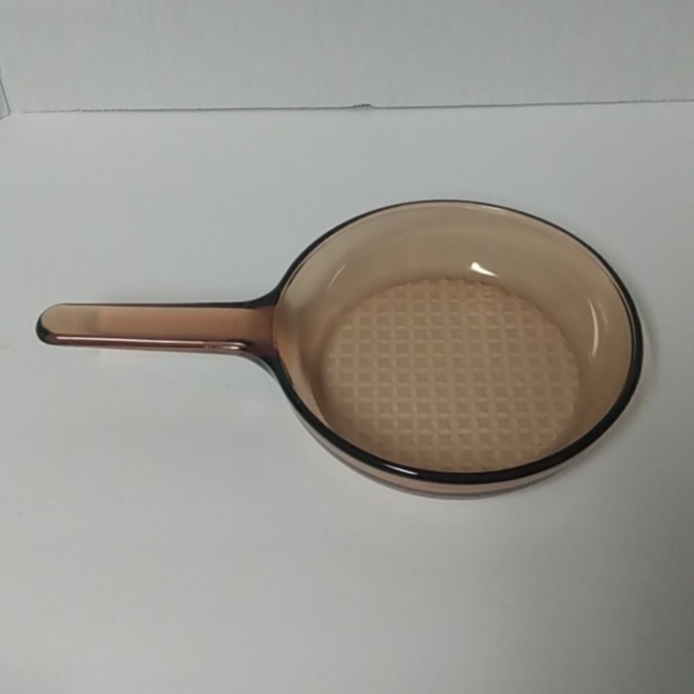 1 Corning Visions Small Fry Pan